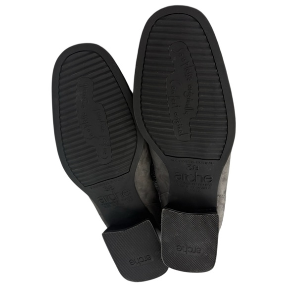 Arche France Gray Suede Slip On Loafer Low Heel MSRP $225 UK 38 / US 7-7.5 - Picture 8 of 9